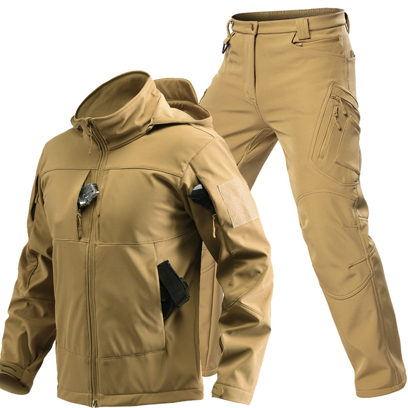 Combinaison tactique softshell - Outdoor Adventurer avis et prix